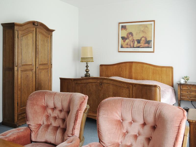 Amicus Hotel 3*